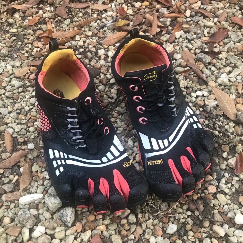 VIBRAM 5 Finger Shoes KMD pink/black